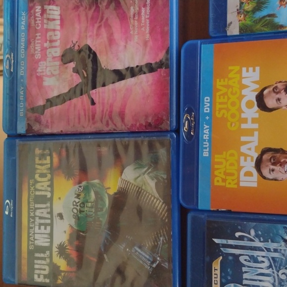 Blu-ray Movie Collection - Picture 2 of 4